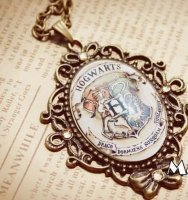 Медальон Harry Potter Hogwarts