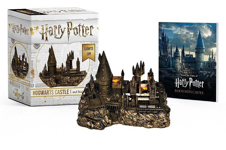Фігурка Harry Potter Hogwarts Castle and Sticker Book: Lights Up! (Miniature Editions) Фігурка Harry Potter Hogwarts Castle and Sticker Book: Lights Up! (Miniature Editions)