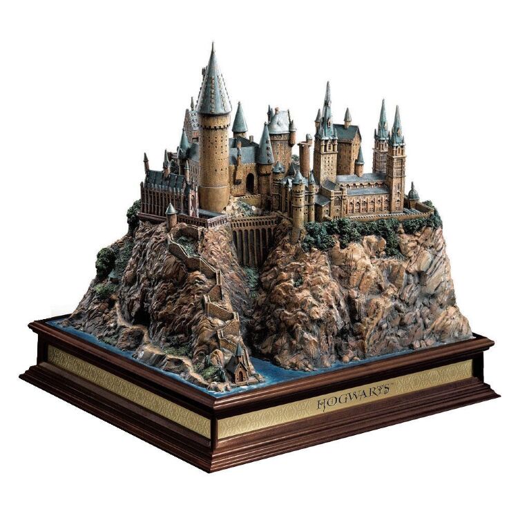 Статуетка Замок Хогвартс Noble Collection Harry Potter Hogwarts Castle Статуетка Замок Хогвартс Noble Collection Harry Potter Hogwarts Castle