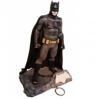 Фигурка DC Batman Finders Keypers Statue 10" 