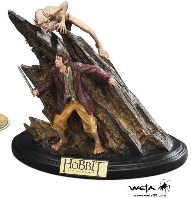 Статуетка The Hobbit Riddles in the Dark Bilbo Gollum Statue Limited Edition Статуетка The Hobbit Riddles in the Dark Bilbo Gollum Statue Limited Edition