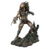 Статуетка Diamond Select Toys Predator Gallery: Unmasked Predator Figure (Хижак)